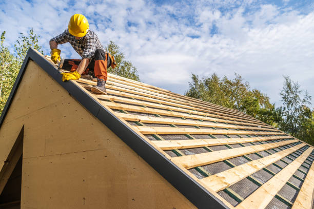 Quick and Trustworthy Emergency Roof Repair Services in Charles City, IA